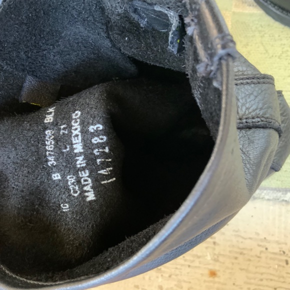 Frye Veronica Short/harness boot Women’s size 10 - Picture 3 of 11